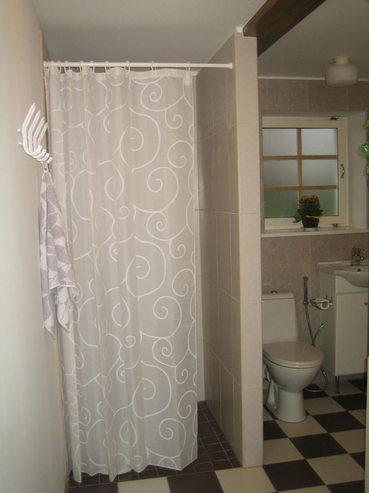 Ponka Guesthouse Joesuu  ภายนอก รูปภาพ